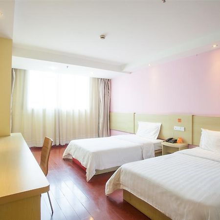 7Days Inn Zhu Hai Gong Bei Tunnel Portal Châu Hải Ngoại thất bức ảnh
