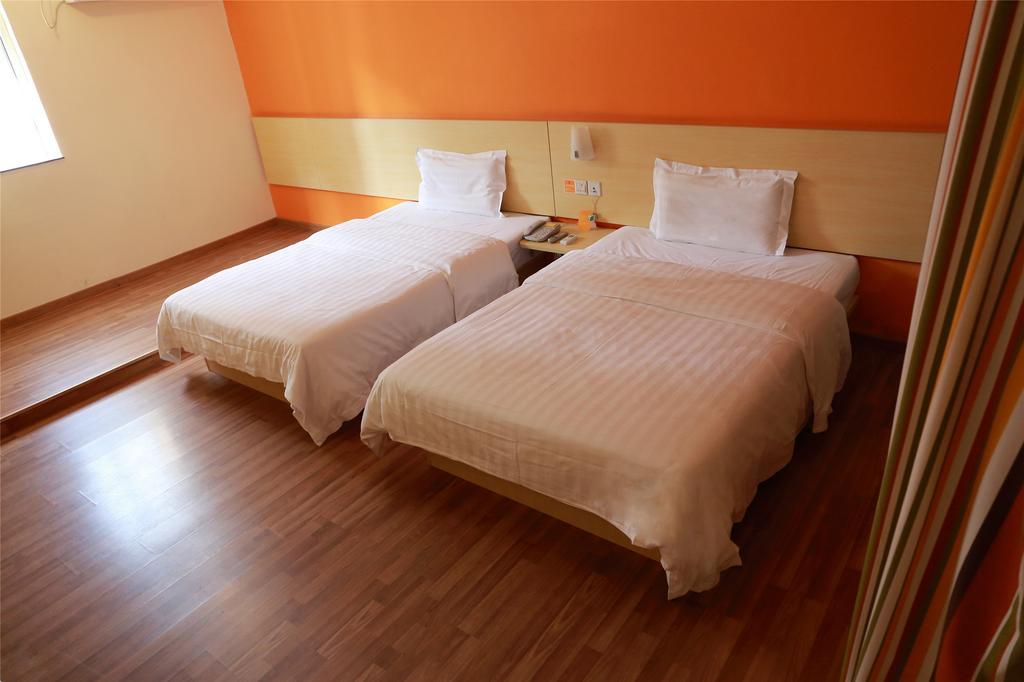 7Days Inn Zhu Hai Gong Bei Tunnel Portal Châu Hải Ngoại thất bức ảnh