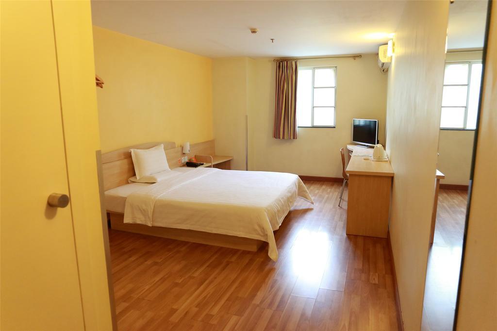 7Days Inn Zhu Hai Gong Bei Tunnel Portal Châu Hải Ngoại thất bức ảnh